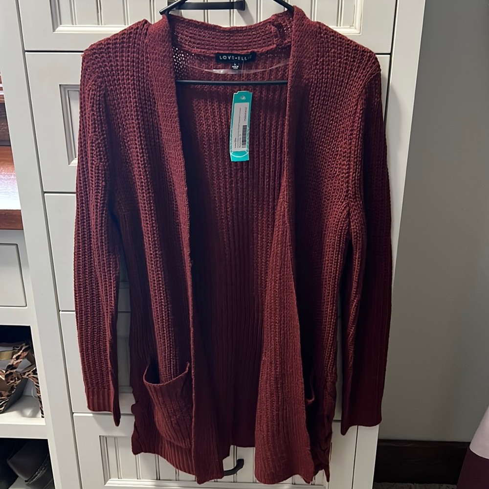 Cardigan with lace up side